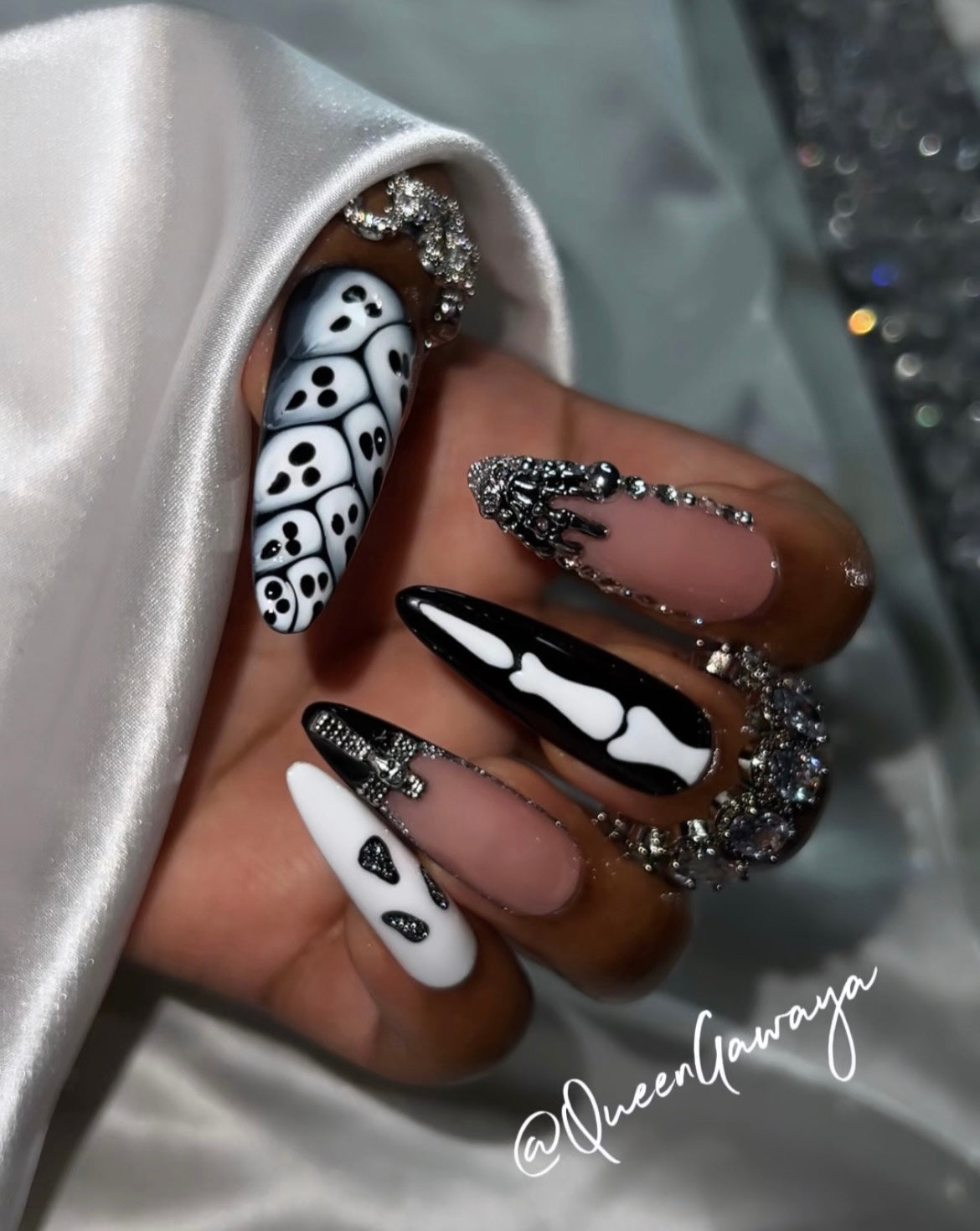 Ghostly Glamour