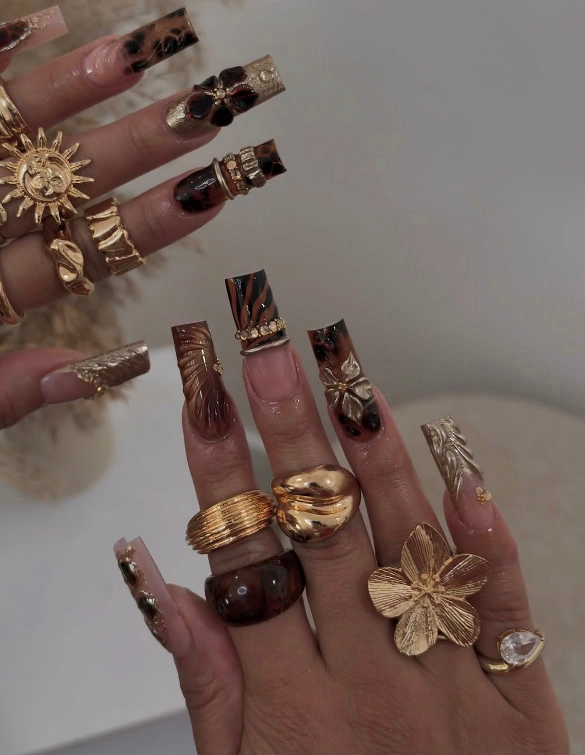 Gilded Goddess beauty box