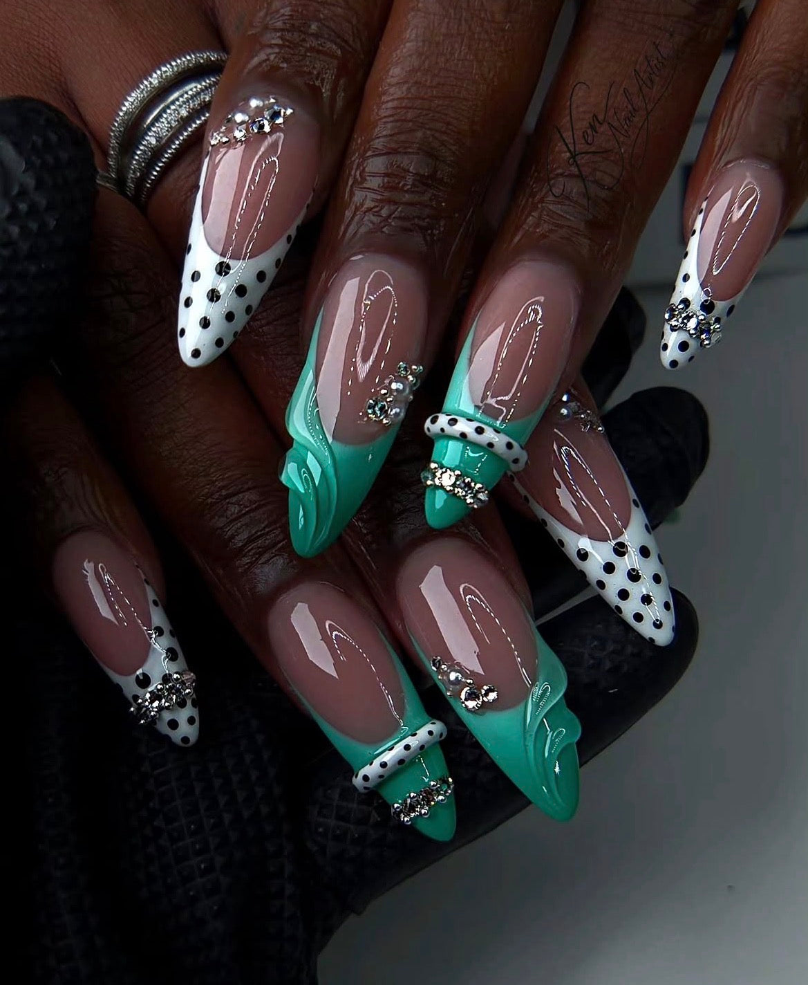 Poka mint